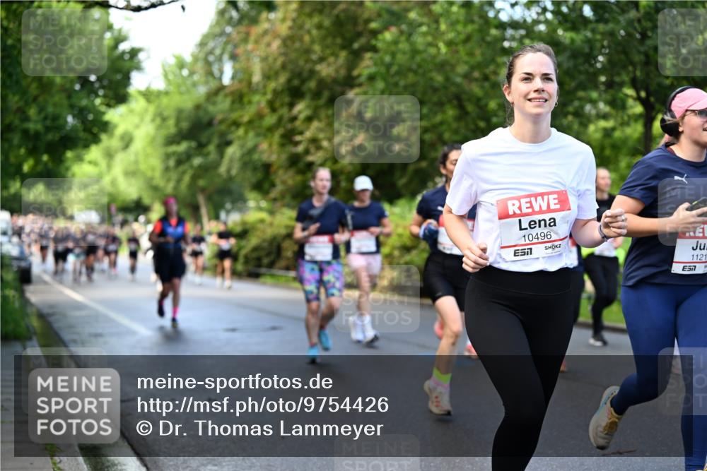 14.06.2026 - REWE Women's Run Dr. Thomas Lammeyer http://msf.ph/oto/9754426 14.06.2026 09:17:40 Laufen 10496, 1121, 7 meine-sportfotos.de