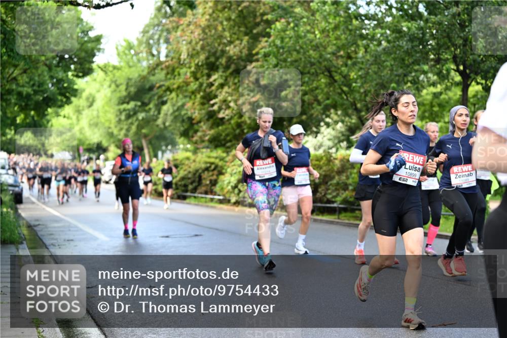 14.06.2026 - REWE Women's Run Dr. Thomas Lammeyer http://msf.ph/oto/9754433 14.06.2026 09:17:40 Laufen 11214, 10899, 51, 11089 meine-sportfotos.de
