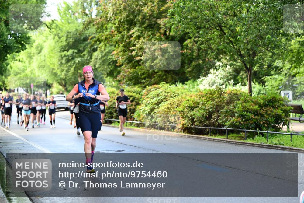 14.06.2026 - REWE Women's Run Dr. Thomas Lammeyer http://msf.ph/oto/9754460 14.06.2026 09:17:42 Laufen  meine-sportfotos.de