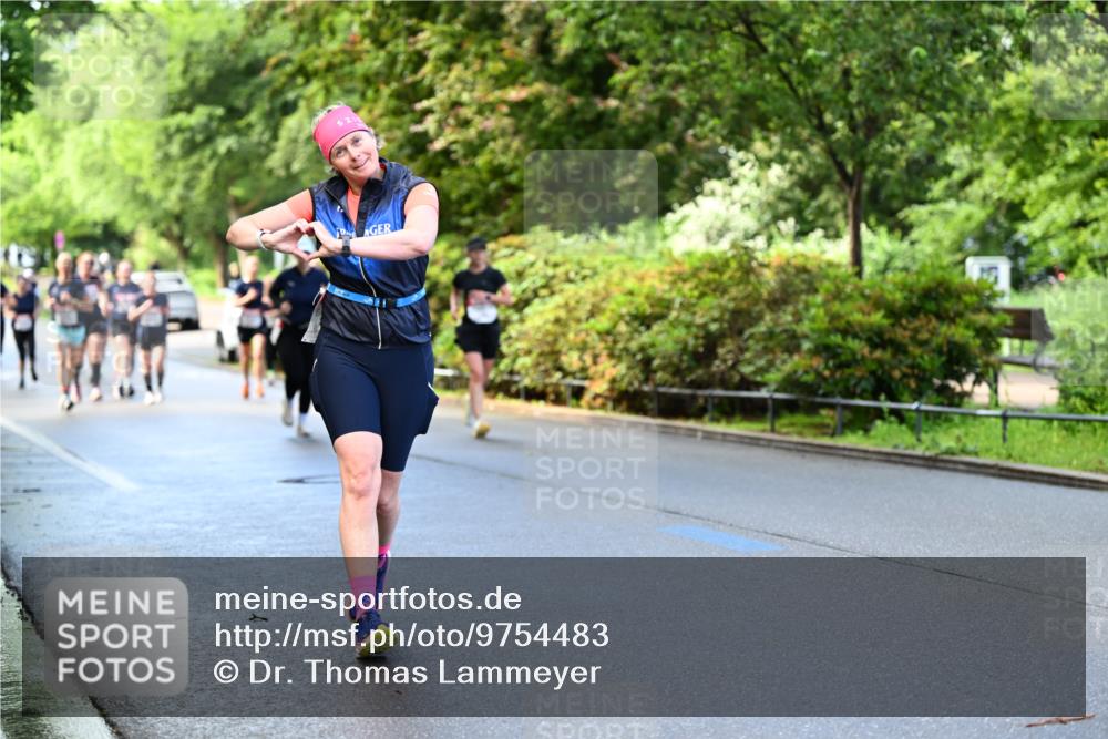14.06.2026 - REWE Women's Run Dr. Thomas Lammeyer http://msf.ph/oto/9754483 14.06.2026 09:17:43 Laufen  meine-sportfotos.de