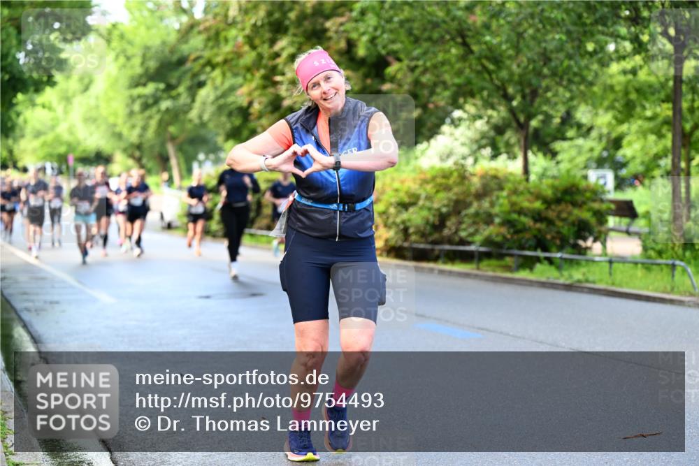 14.06.2026 - REWE Women's Run Dr. Thomas Lammeyer http://msf.ph/oto/9754493 14.06.2026 09:17:44 Laufen  meine-sportfotos.de