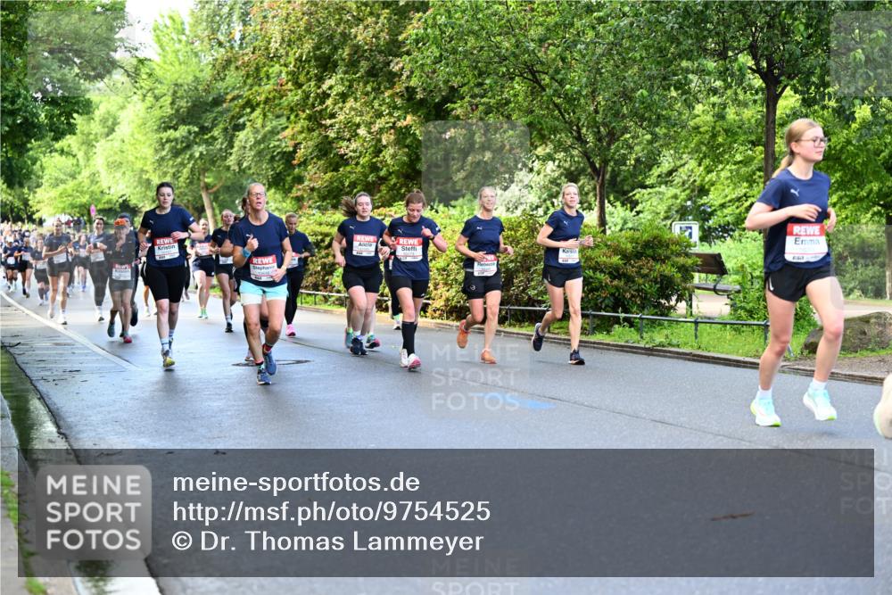 14.06.2026 - REWE Women's Run Dr. Thomas Lammeyer http://msf.ph/oto/9754525 14.06.2026 09:17:49 Laufen 7 meine-sportfotos.de
