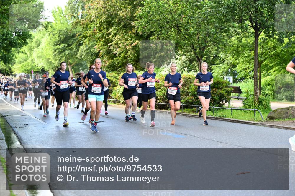 14.06.2026 - REWE Women's Run Dr. Thomas Lammeyer http://msf.ph/oto/9754533 14.06.2026 09:17:50 Laufen 10636 meine-sportfotos.de