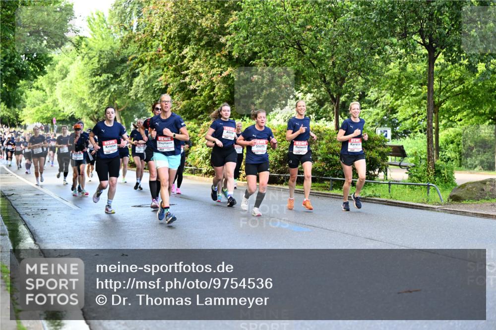 14.06.2026 - REWE Women's Run Dr. Thomas Lammeyer http://msf.ph/oto/9754536 14.06.2026 09:17:50 Laufen 10636, 10385 meine-sportfotos.de
