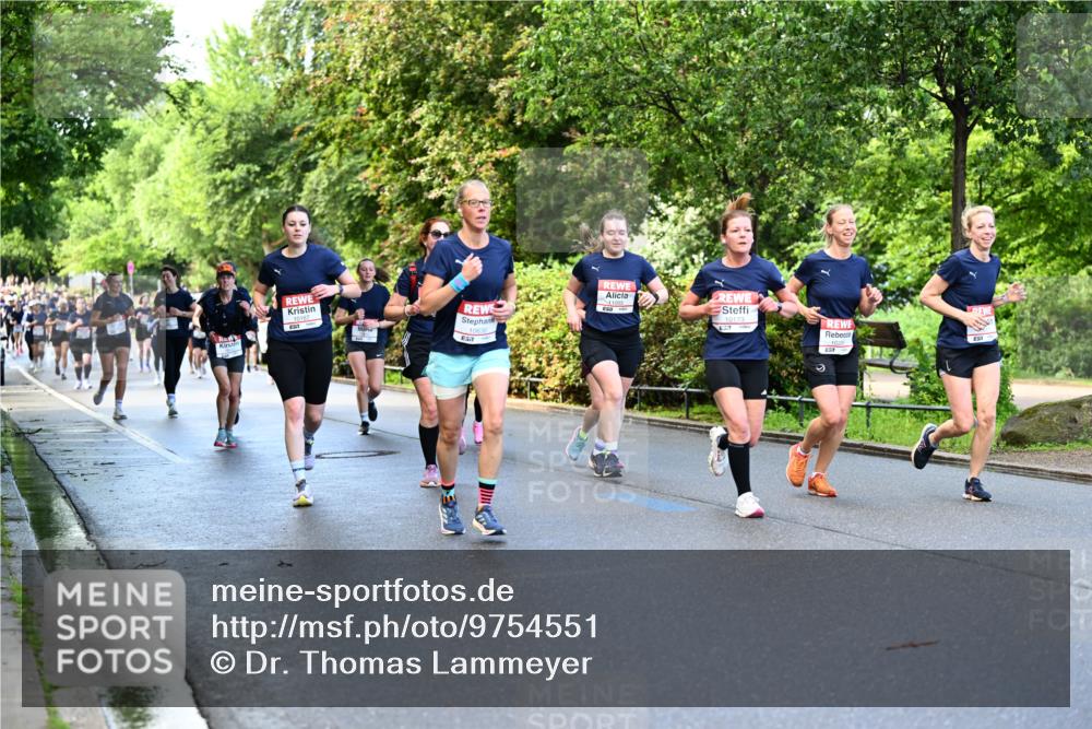 14.06.2026 - REWE Women's Run Dr. Thomas Lammeyer http://msf.ph/oto/9754551 14.06.2026 09:17:51 Laufen 10173, 10385 meine-sportfotos.de