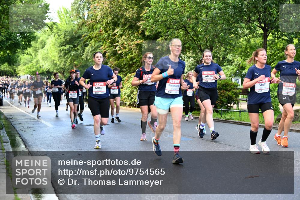 14.06.2026 - REWE Women's Run Dr. Thomas Lammeyer http://msf.ph/oto/9754565 14.06.2026 09:17:51 Laufen 57, 10636, 11055, 10173, 10385 meine-sportfotos.de