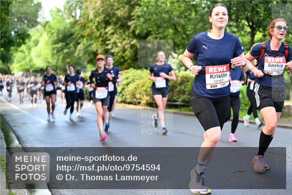 14.06.2026 - REWE Women's Run Dr. Thomas Lammeyer http://msf.ph/oto/9754594 14.06.2026 09:17:53 Laufen 10167, 7, 10858 meine-sportfotos.de