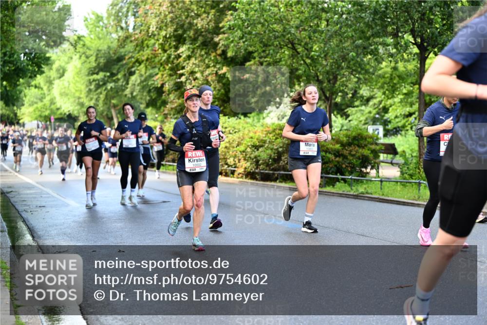 14.06.2026 - REWE Women's Run Dr. Thomas Lammeyer http://msf.ph/oto/9754602 14.06.2026 09:17:54 Laufen 10552, 10882 meine-sportfotos.de