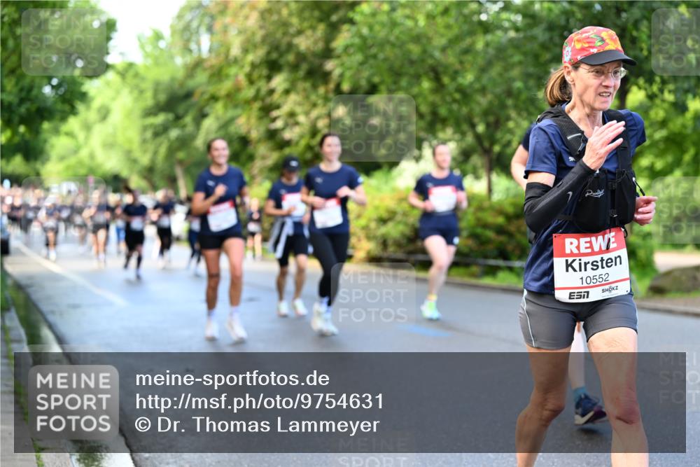 14.06.2026 - REWE Women's Run Dr. Thomas Lammeyer http://msf.ph/oto/9754631 14.06.2026 09:17:56 Laufen 10552 meine-sportfotos.de