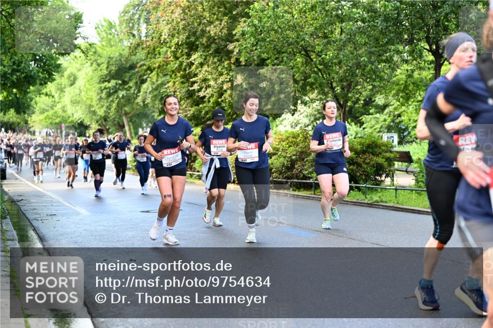 14.06.2026 - REWE Women's Run Dr. Thomas Lammeyer http://msf.ph/oto/9754634 14.06.2026 09:17:56 Laufen 11535 meine-sportfotos.de