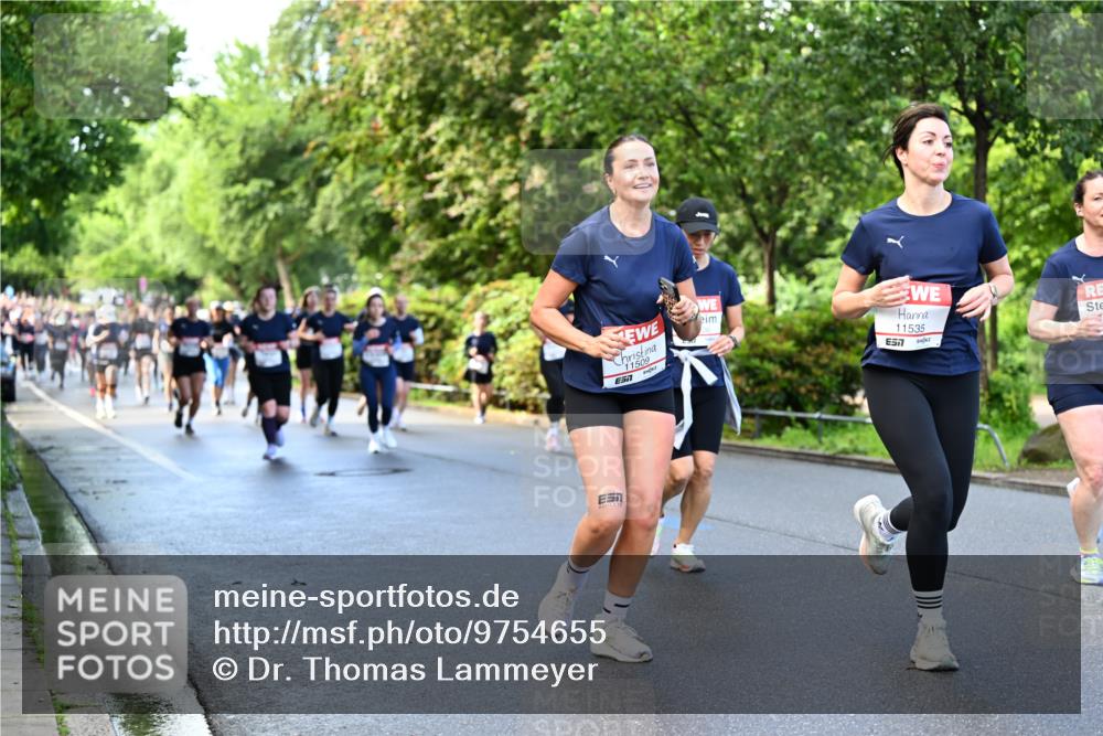 14.06.2026 - REWE Women's Run Dr. Thomas Lammeyer http://msf.ph/oto/9754655 14.06.2026 09:17:57 Laufen 11509, 11535, 7 meine-sportfotos.de