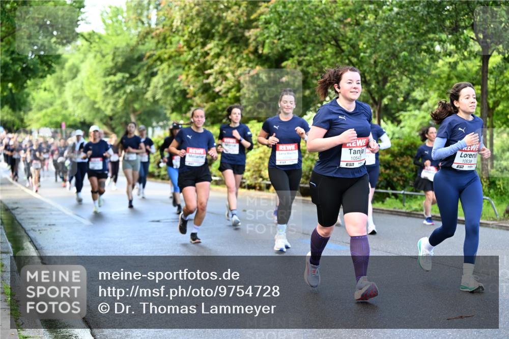 14.06.2026 - REWE Women's Run Dr. Thomas Lammeyer http://msf.ph/oto/9754728 14.06.2026 09:18:02 Laufen 10543, 10638, 7 meine-sportfotos.de