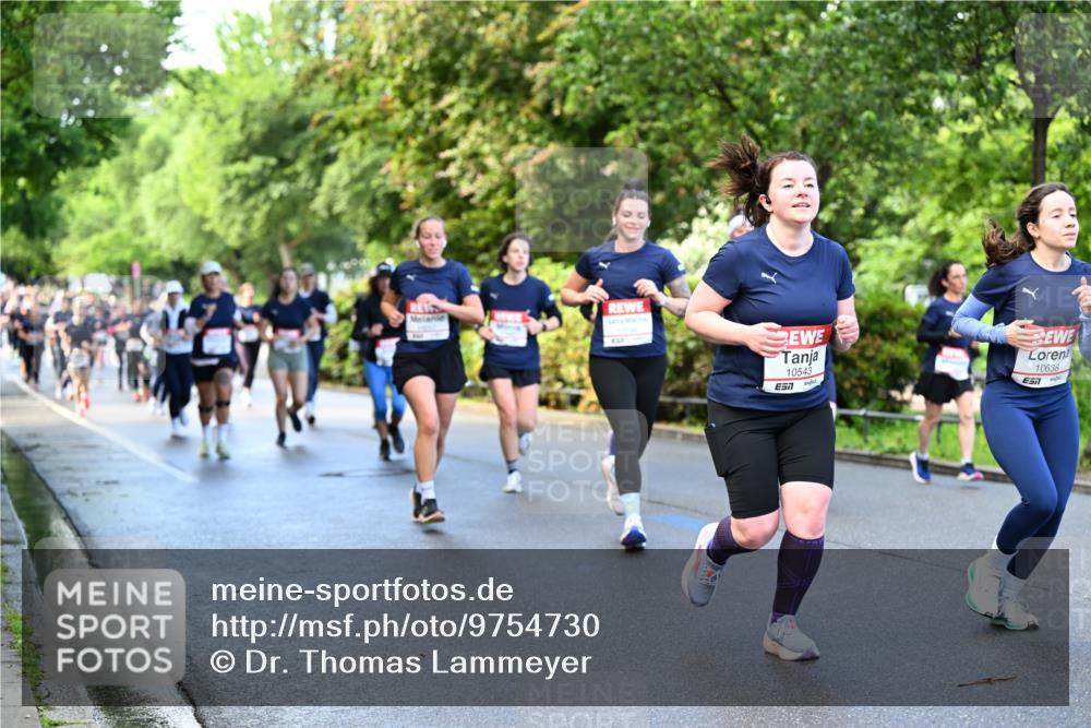 14.06.2026 - REWE Women's Run Dr. Thomas Lammeyer http://msf.ph/oto/9754730 14.06.2026 09:18:02 Laufen 10543, 7, 10638 meine-sportfotos.de