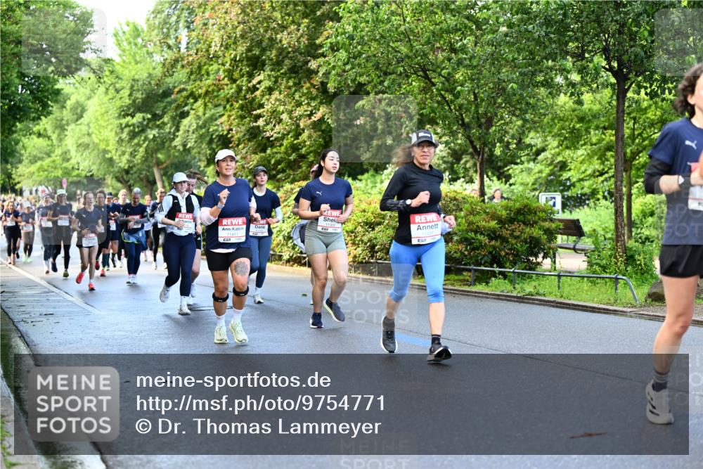 14.06.2026 - REWE Women's Run Dr. Thomas Lammeyer http://msf.ph/oto/9754771 14.06.2026 09:18:05 Laufen 657 meine-sportfotos.de