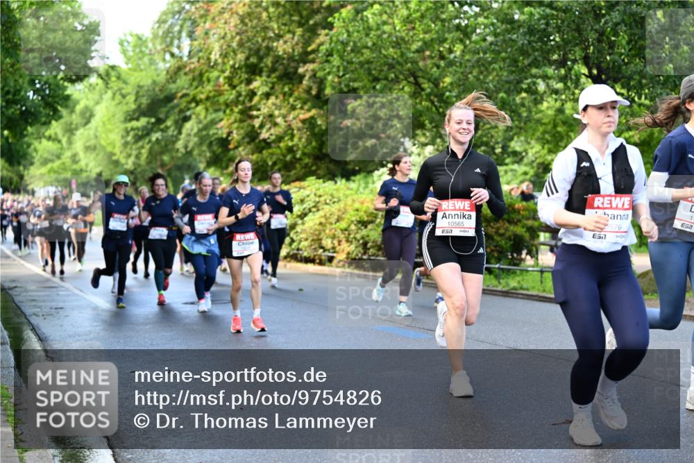 14.06.2026 - REWE Women's Run Dr. Thomas Lammeyer http://msf.ph/oto/9754826 14.06.2026 09:18:09 Laufen 10565, 7, 57, 1576, 1, 7 meine-sportfotos.de