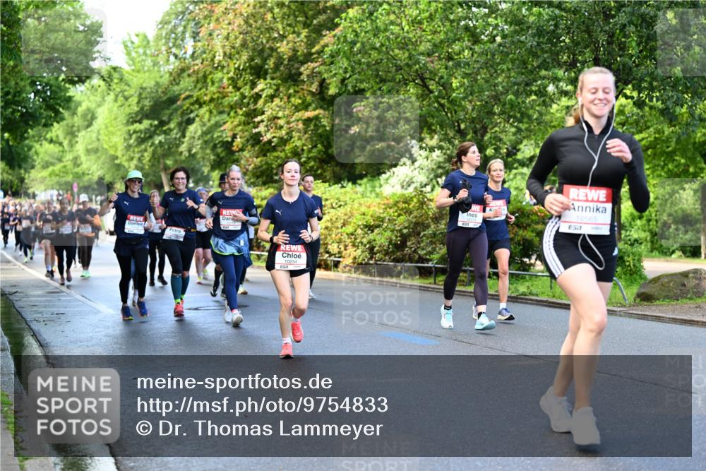 14.06.2026 - REWE Women's Run Dr. Thomas Lammeyer http://msf.ph/oto/9754833 14.06.2026 09:18:09 Laufen 10234, 5, 10565 meine-sportfotos.de