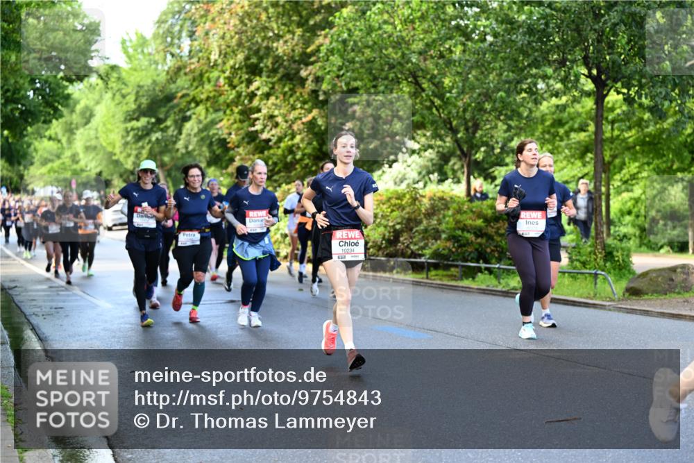 14.06.2026 - REWE Women's Run Dr. Thomas Lammeyer http://msf.ph/oto/9754843 14.06.2026 09:18:10 Laufen 10234 meine-sportfotos.de