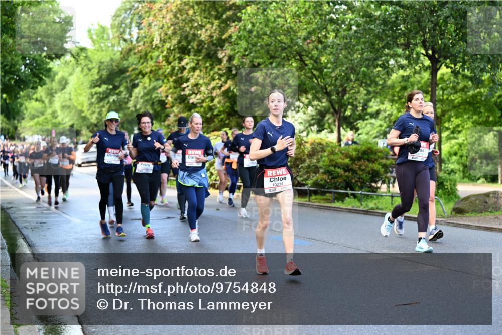 14.06.2026 - REWE Women's Run Dr. Thomas Lammeyer http://msf.ph/oto/9754848 14.06.2026 09:18:10 Laufen 10234, 7 meine-sportfotos.de