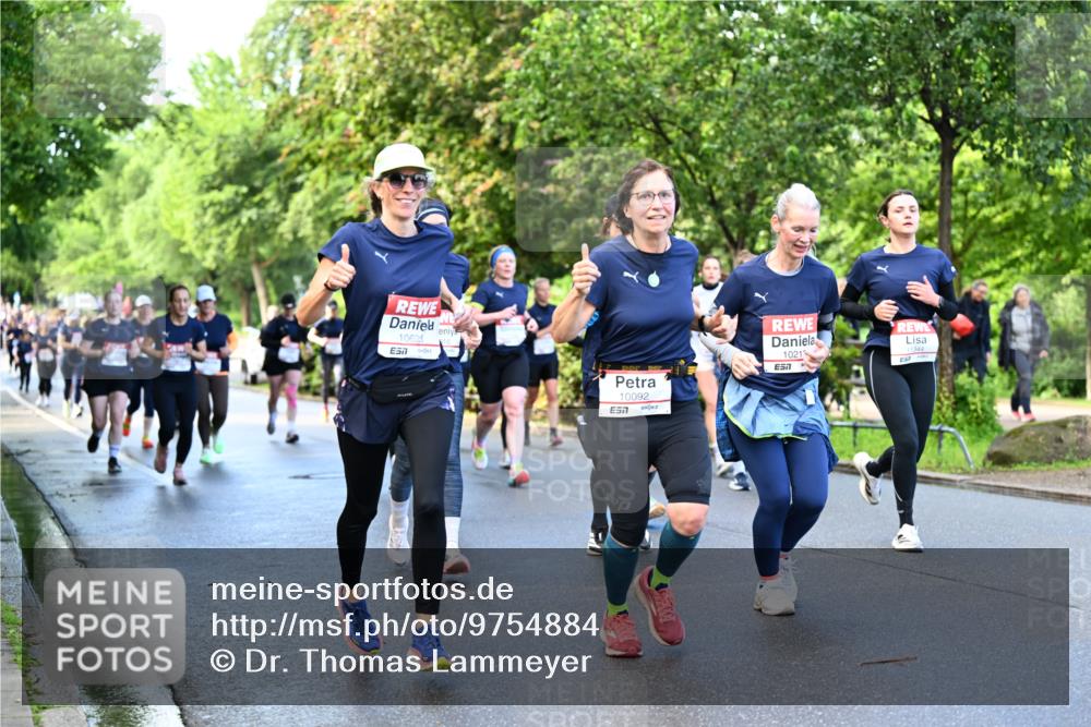 14.06.2026 - REWE Women's Run Dr. Thomas Lammeyer http://msf.ph/oto/9754884 14.06.2026 09:18:12 Laufen 10625, 10092, 10213, 7, 11344 meine-sportfotos.de