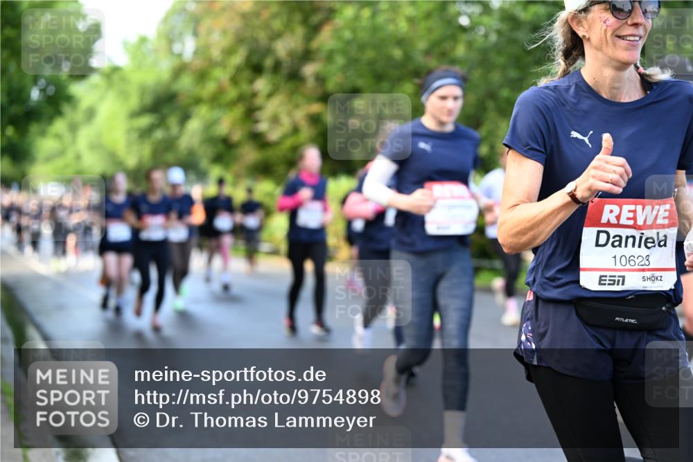 14.06.2026 - REWE Women's Run Dr. Thomas Lammeyer http://msf.ph/oto/9754898 14.06.2026 09:18:14 Laufen 10623 meine-sportfotos.de