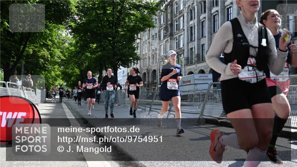 14.06.2026 - REWE Women's Run J. Mangold http://msf.ph/oto/9754951 14.06.2026 10:15:14 Ziel 10202, 10249, 10330, 10570, 10612, 10630, 10746, 11106, 11151 meine-sportfotos.de