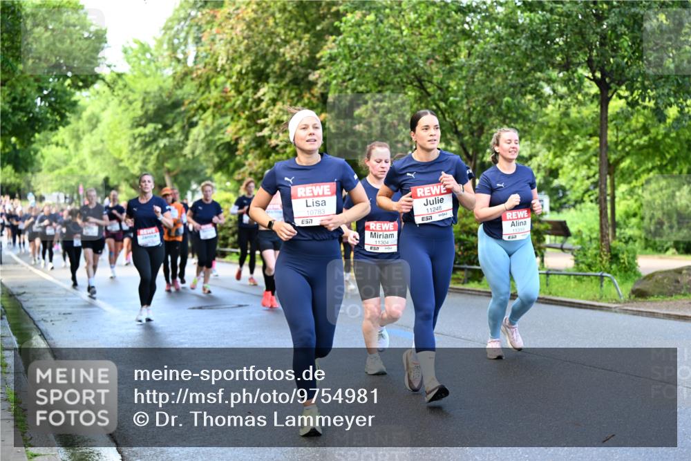 14.06.2026 - REWE Women's Run Dr. Thomas Lammeyer http://msf.ph/oto/9754981 14.06.2026 09:18:22 Laufen 11248, 57, 11319, 10783, 57, 11304 meine-sportfotos.de