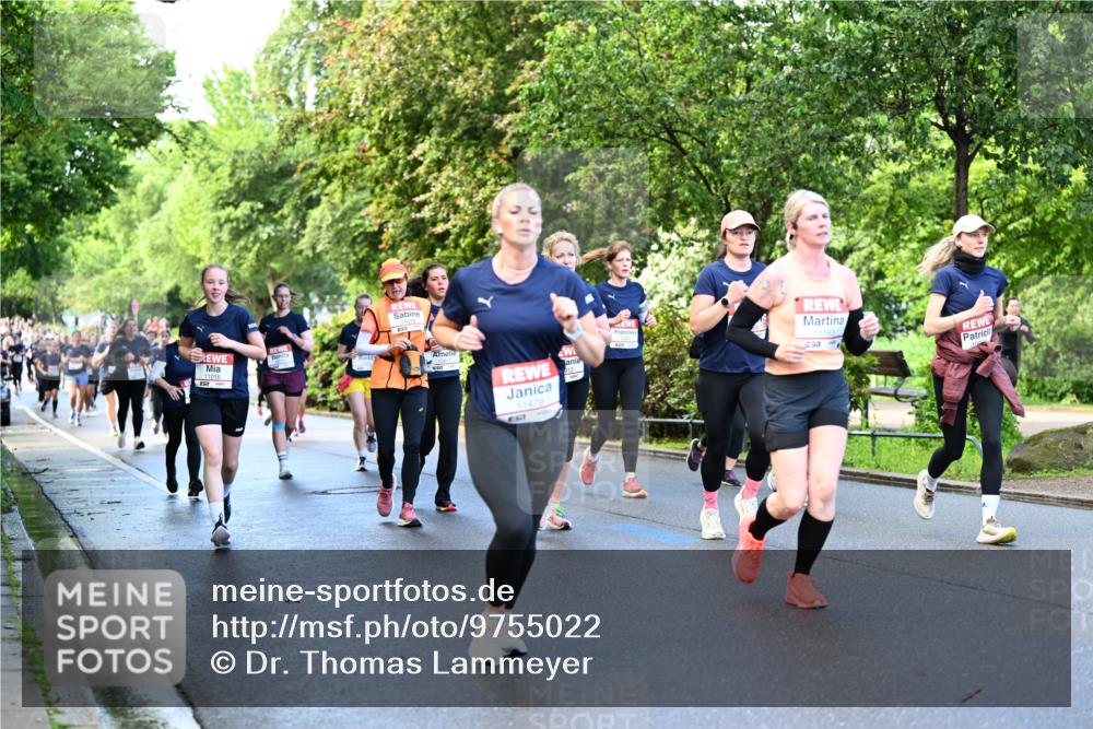 14.06.2026 - REWE Women's Run Dr. Thomas Lammeyer http://msf.ph/oto/9755022 14.06.2026 09:18:25 Laufen 11016, 11479, 11183, [5 meine-sportfotos.de