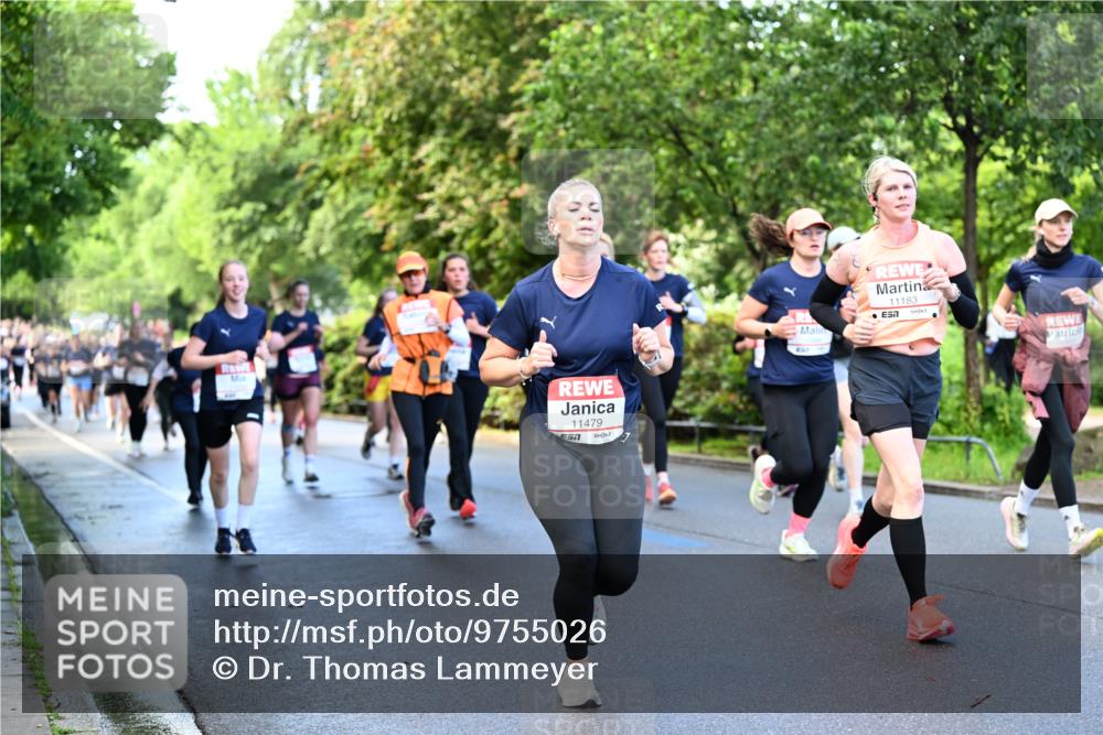 14.06.2026 - REWE Women's Run Dr. Thomas Lammeyer http://msf.ph/oto/9755026 14.06.2026 09:18:25 Laufen 11479, 11183, 7 meine-sportfotos.de