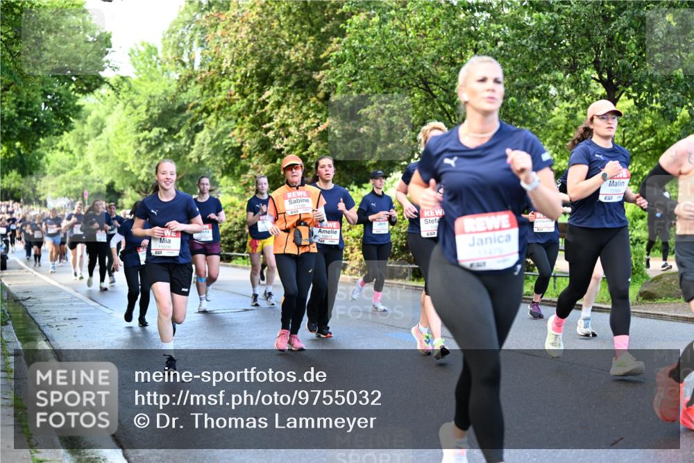 14.06.2026 - REWE Women's Run Dr. Thomas Lammeyer http://msf.ph/oto/9755032 14.06.2026 09:18:26 Laufen 11016, 1479, 7, 10984, 109, 10911 meine-sportfotos.de