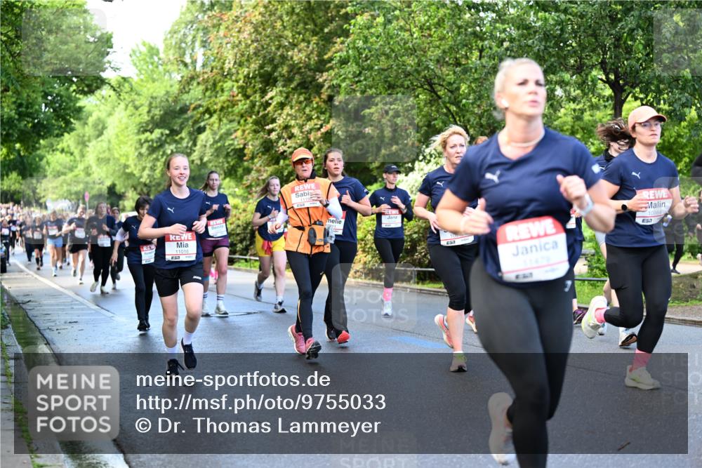 14.06.2026 - REWE Women's Run Dr. Thomas Lammeyer http://msf.ph/oto/9755033 14.06.2026 09:18:26 Laufen 11016, 7, 57, 10984 meine-sportfotos.de