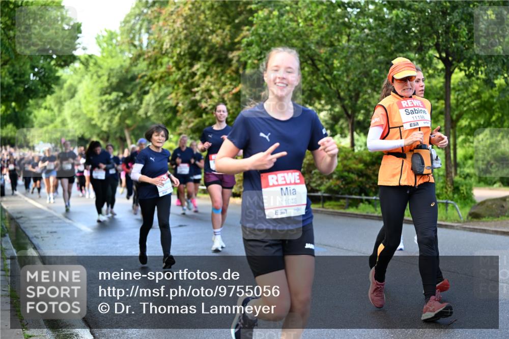 14.06.2026 - REWE Women's Run Dr. Thomas Lammeyer http://msf.ph/oto/9755056 14.06.2026 09:18:27 Laufen 11016, 57, 11198, 57 meine-sportfotos.de