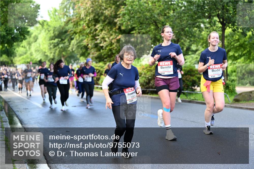 14.06.2026 - REWE Women's Run Dr. Thomas Lammeyer http://msf.ph/oto/9755073 14.06.2026 09:18:29 Laufen 10613, 7, 10279, 10280 meine-sportfotos.de