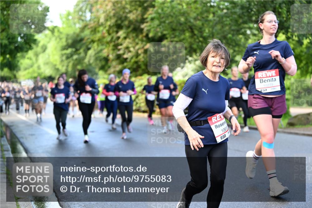 14.06.2026 - REWE Women's Run Dr. Thomas Lammeyer http://msf.ph/oto/9755083 14.06.2026 09:18:30 Laufen 10613, 10279 meine-sportfotos.de