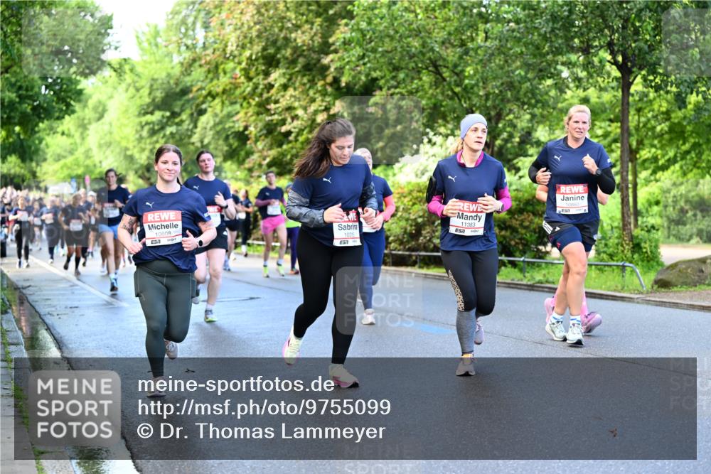 14.06.2026 - REWE Women's Run Dr. Thomas Lammeyer http://msf.ph/oto/9755099 14.06.2026 09:18:32 Laufen 10608, 57, 10315, 11383, 10860 meine-sportfotos.de