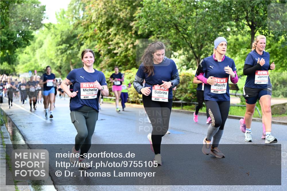 14.06.2026 - REWE Women's Run Dr. Thomas Lammeyer http://msf.ph/oto/9755105 14.06.2026 09:18:32 Laufen 10608, 7, 10315, 7, 11383, 7 meine-sportfotos.de