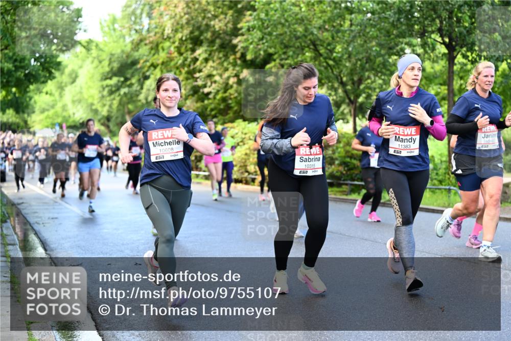 14.06.2026 - REWE Women's Run Dr. Thomas Lammeyer http://msf.ph/oto/9755107 14.06.2026 09:18:32 Laufen 10608, 7, 10315, 7, 11383 meine-sportfotos.de
