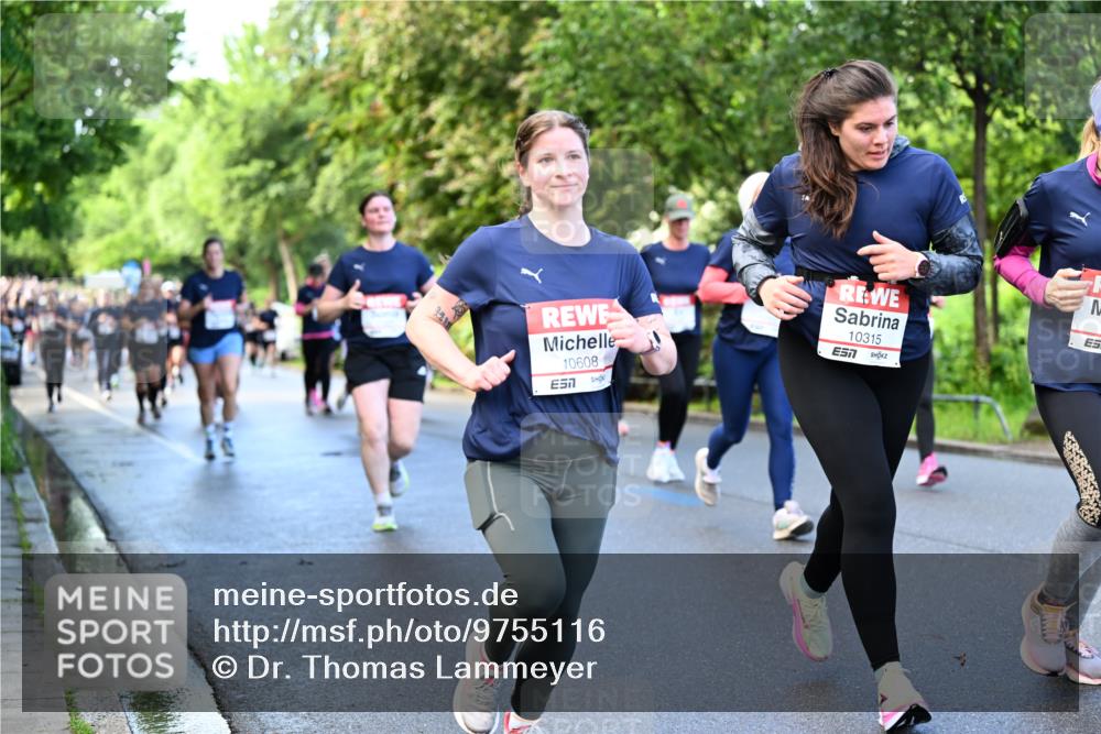 14.06.2026 - REWE Women's Run Dr. Thomas Lammeyer http://msf.ph/oto/9755116 14.06.2026 09:18:33 Laufen 10608, 10315, 7 meine-sportfotos.de