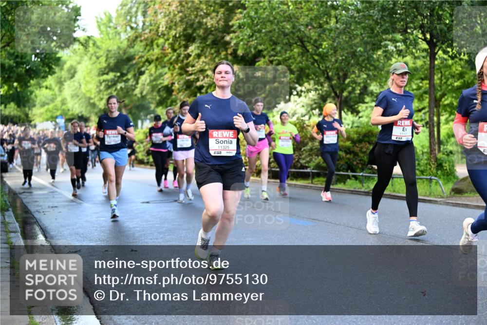 14.06.2026 - REWE Women's Run Dr. Thomas Lammeyer http://msf.ph/oto/9755130 14.06.2026 09:18:34 Laufen 11325, 7, 11131, 57 meine-sportfotos.de