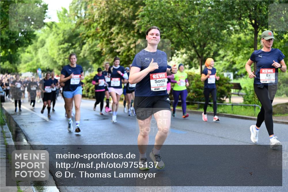 14.06.2026 - REWE Women's Run Dr. Thomas Lammeyer http://msf.ph/oto/9755137 14.06.2026 09:18:34 Laufen 11325, 11131 meine-sportfotos.de