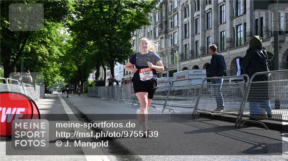 14.06.2026 - REWE Women's Run J. Mangold http://msf.ph/oto/9755139 14.06.2026 10:15:30 Ziel 10314, 10420, 10472, 10487, 10698, 11029, 11168, 11380, 11381 meine-sportfotos.de