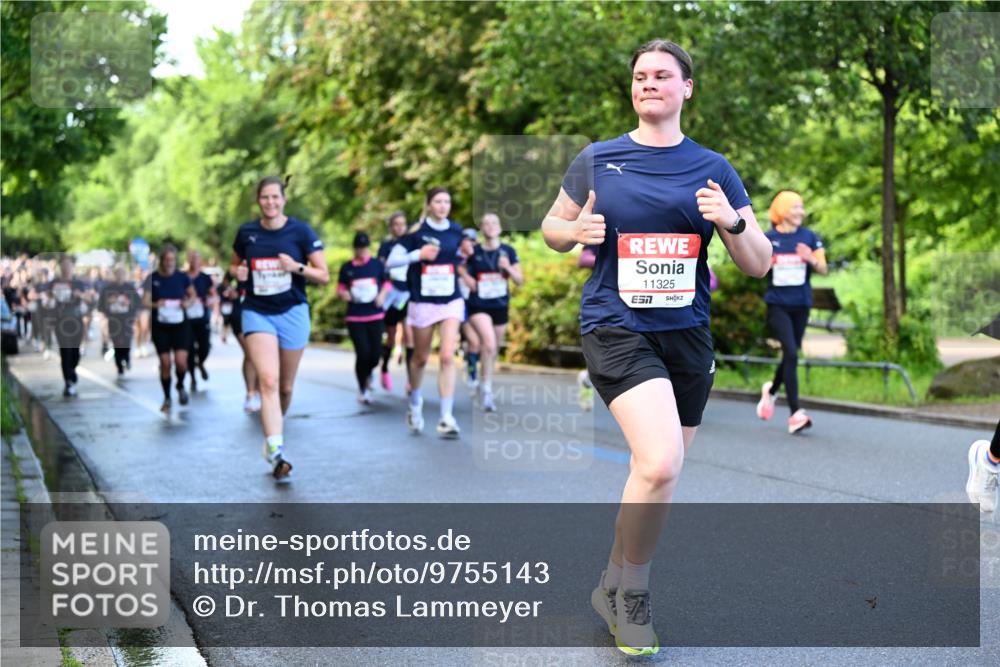 14.06.2026 - REWE Women's Run Dr. Thomas Lammeyer http://msf.ph/oto/9755143 14.06.2026 09:18:35 Laufen 11325, 7 meine-sportfotos.de