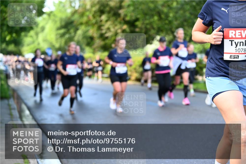 14.06.2026 - REWE Women's Run Dr. Thomas Lammeyer http://msf.ph/oto/9755176 14.06.2026 09:18:38 Laufen 1078 meine-sportfotos.de