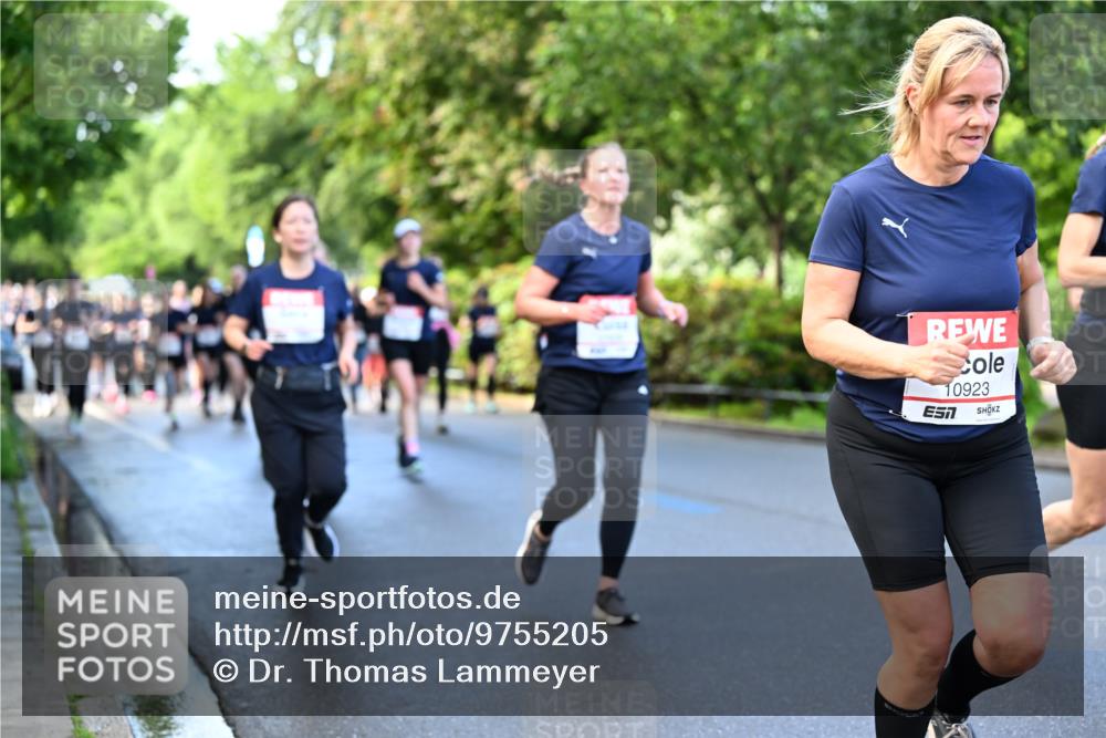 14.06.2026 - REWE Women's Run Dr. Thomas Lammeyer http://msf.ph/oto/9755205 14.06.2026 09:18:40 Laufen 10923 meine-sportfotos.de