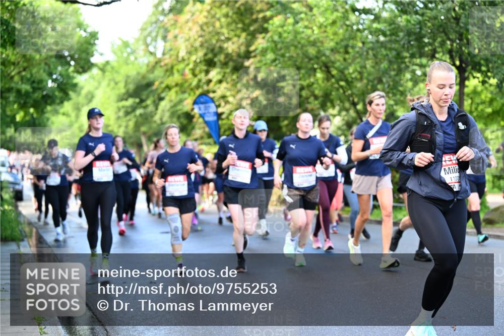 14.06.2026 - REWE Women's Run Dr. Thomas Lammeyer http://msf.ph/oto/9755253 14.06.2026 09:18:45 Laufen 1100 meine-sportfotos.de