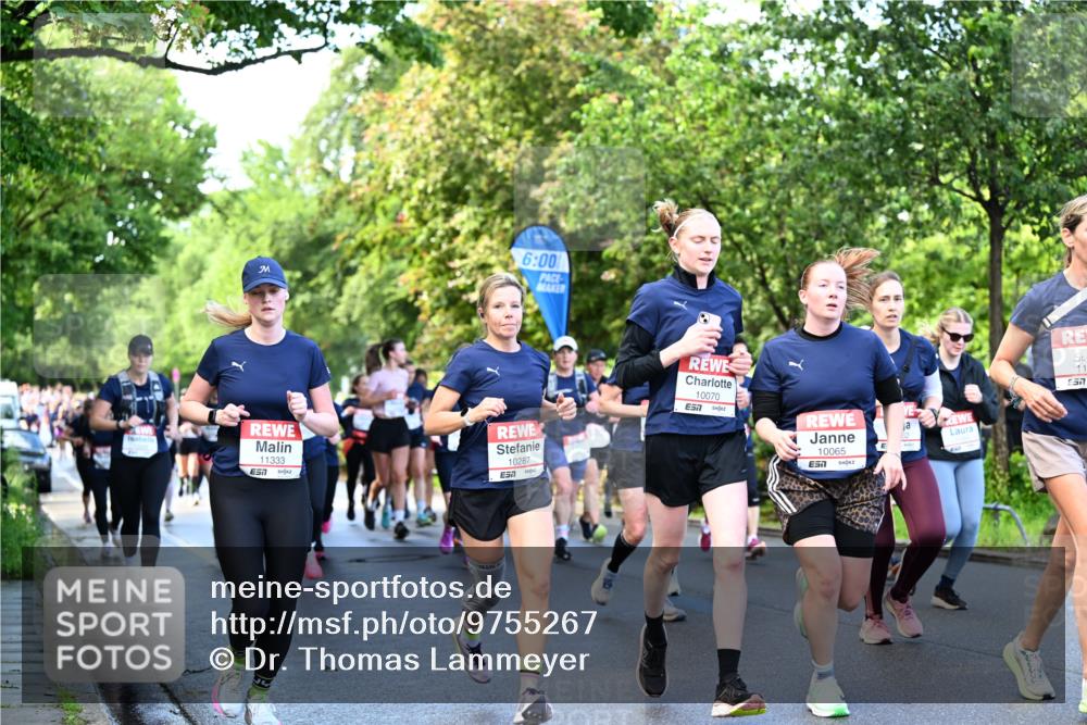 14.06.2026 - REWE Women's Run Dr. Thomas Lammeyer http://msf.ph/oto/9755267 14.06.2026 09:18:46 Laufen 6, 00, 11333, 10287, 7, 10070, 10065, 7 meine-sportfotos.de