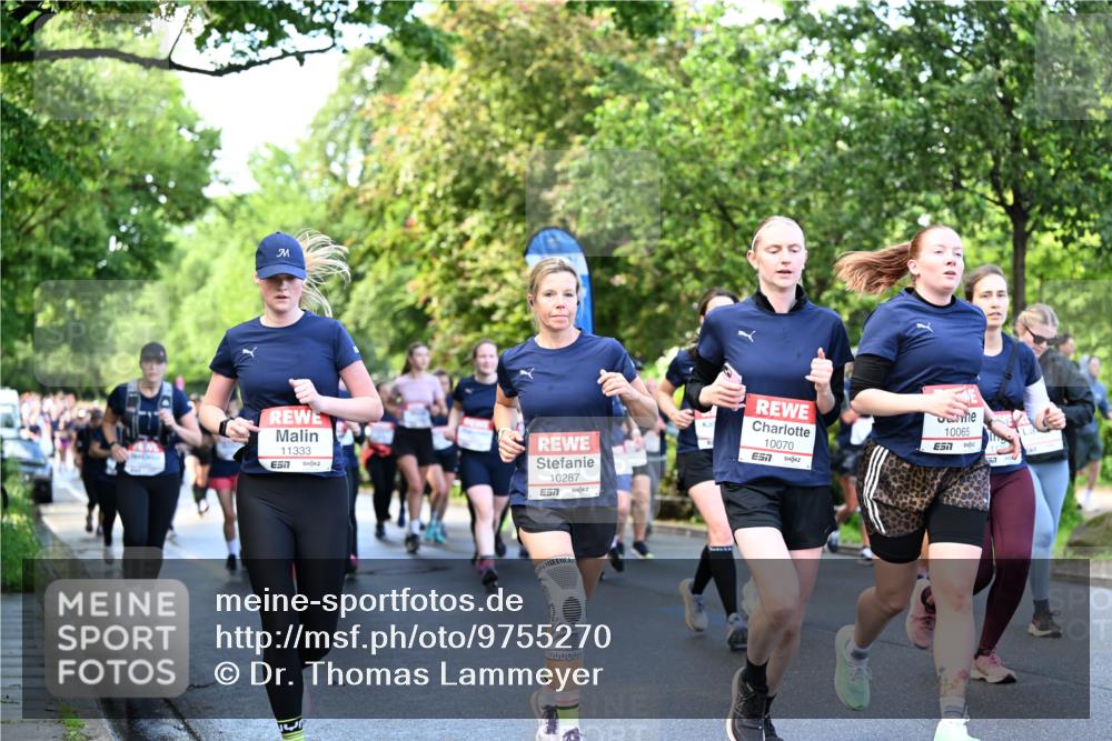 14.06.2026 - REWE Women's Run Dr. Thomas Lammeyer http://msf.ph/oto/9755270 14.06.2026 09:18:46 Laufen 11333, 7, 10287, 10070, 10065 meine-sportfotos.de