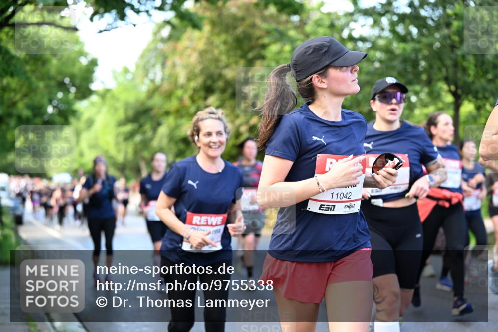 14.06.2026 - REWE Women's Run Dr. Thomas Lammeyer http://msf.ph/oto/9755338 14.06.2026 09:18:52 Laufen 11042 meine-sportfotos.de