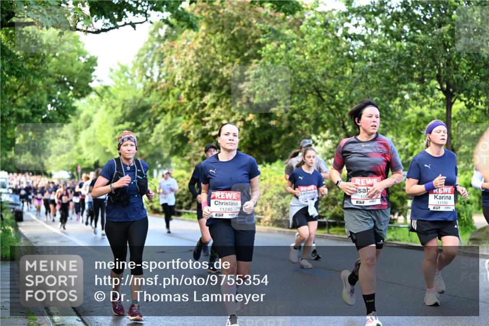 14.06.2026 - REWE Women's Run Dr. Thomas Lammeyer http://msf.ph/oto/9755354 14.06.2026 09:18:53 Laufen 11240, 57, 109, 11199, 57 meine-sportfotos.de