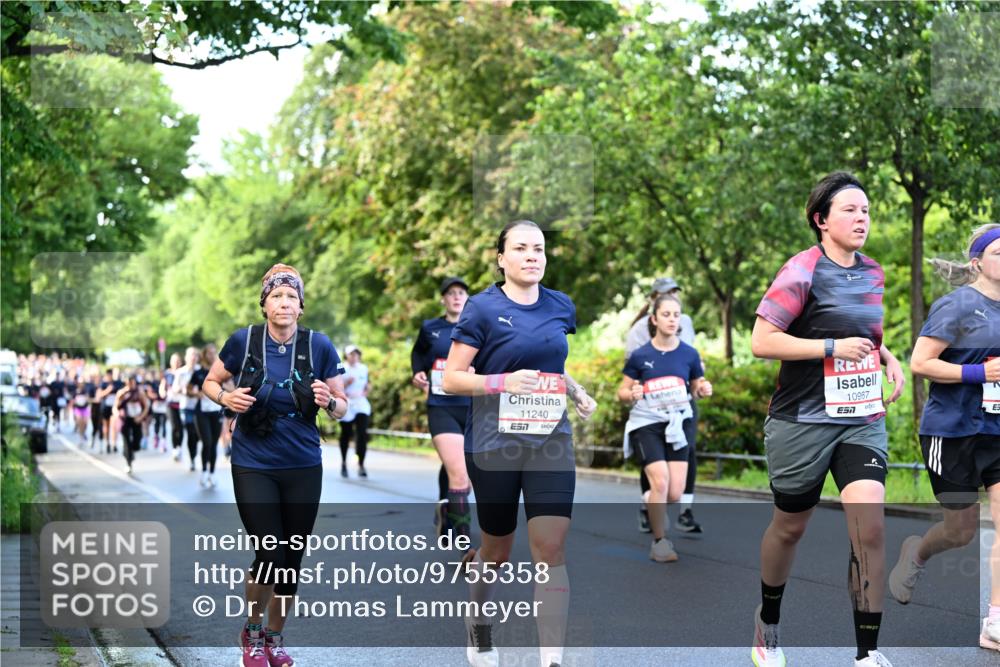 14.06.2026 - REWE Women's Run Dr. Thomas Lammeyer http://msf.ph/oto/9755358 14.06.2026 09:18:53 Laufen 11240, 10967, 7 meine-sportfotos.de