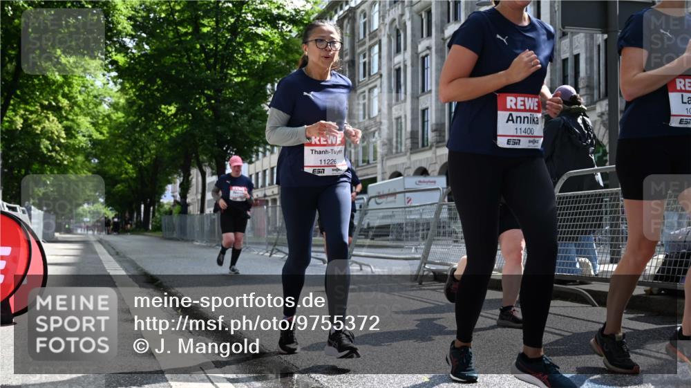 14.06.2026 - REWE Women's Run J. Mangold http://msf.ph/oto/9755372 14.06.2026 10:16:58 Ziel 10035, 10216, 10863, 10957, 10990, 11000, 11088, 11226, 11400 meine-sportfotos.de